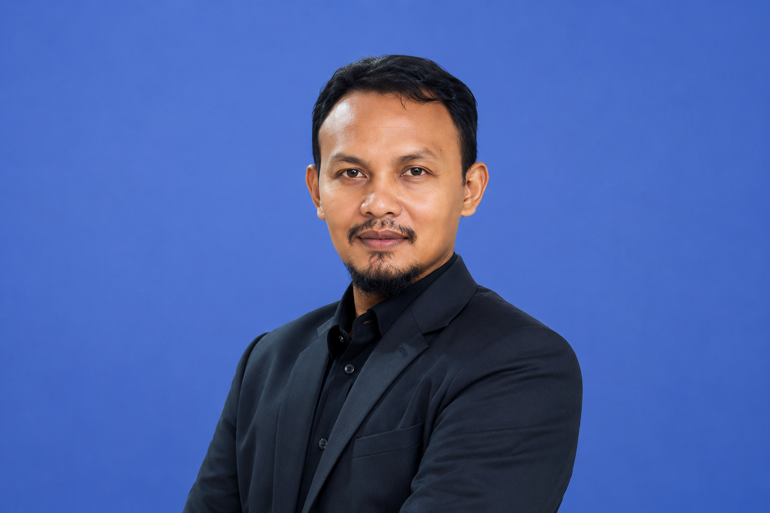 Alumni Pengusaha Sukses yang Tetap Rendah Hati